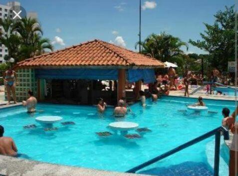 Ecologic Park Ap 2 Quartos Para 7 Pessoas 1Park Aquatico 10 Piscinas Termais Caldas Novas Extérieur photo